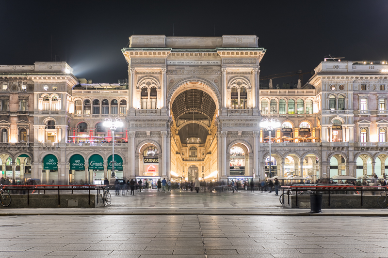 Architektur - Architekturfotografie - Avaiable Light - Galleria Vittorio Emanuele II - Italien - Mailand         von Franco Tessarolo