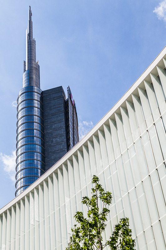 Architektur - Architekturfotografie - Instagram - Italien - Mailand - UniCredit A Tower         von Franco Tessarolo