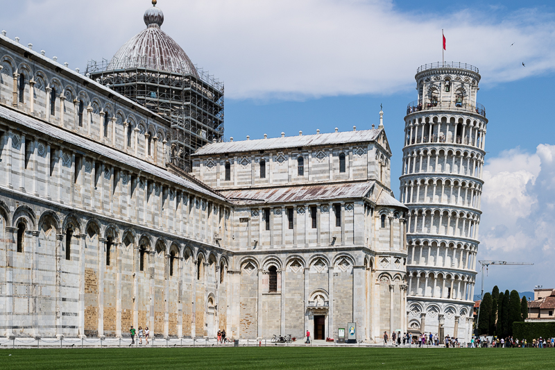 Architektur - Architekturfotografie - Dom - Italien - Pisa - Toskana - Turm       von Franco Tessarolo
