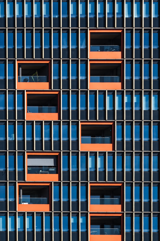 Architektur - Architekturfotografie - Fassade - Instagram - Leutschentower - Oerlikon         von Franco Tessarolo