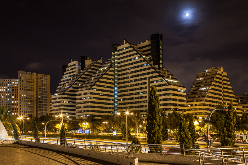 Architektur - Architekturfotografie - Avaiable Light - Mond - Spanien - Valencia         von Franco Tessarolo